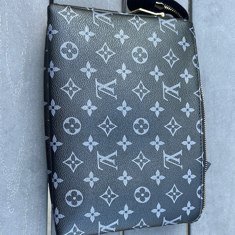 Louis Vuitton two tone blue Messenger Bag with Iconic Monogram